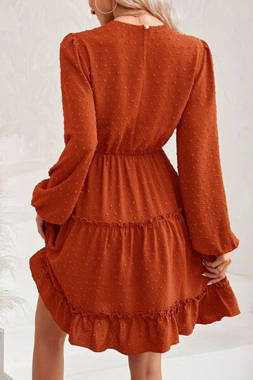 Mini-robe à col rond et détails en dentelle à pois