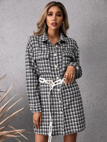 Robe courte à carreaux et manches longues avec poches Ivy Lane