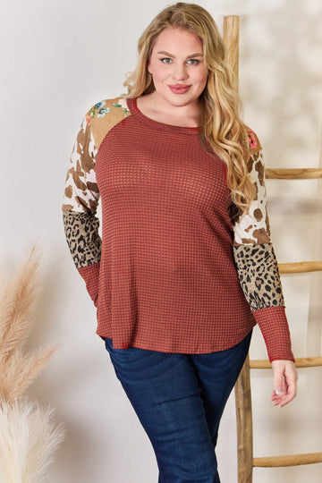 Chemisier en maille gaufrée léopard grande taille Hailey & Co
