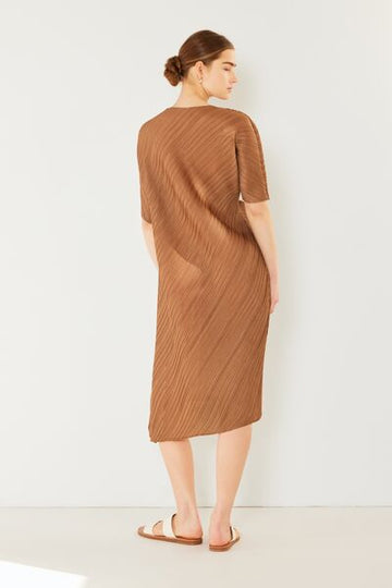 Robe plissée à manches dolman Marina West Swim