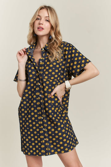 Robe mini en jean boutonnée à fleurs ADORA