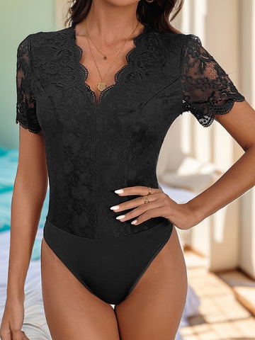 Body en dentelle à manches courtes et col en V Perfee