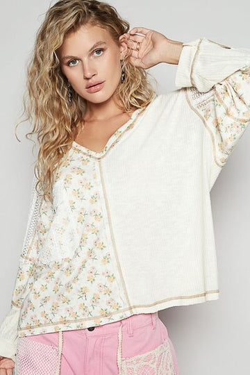 Haut col en V à patch floral au crochet POL