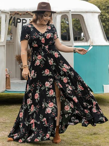Robe longue imprimée à manches courtes et col en V, grande taille