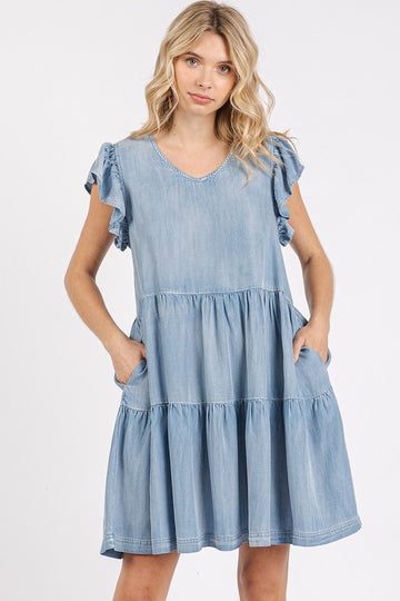 Robe courte à volants et manches courtes à col en V de Mittoshop