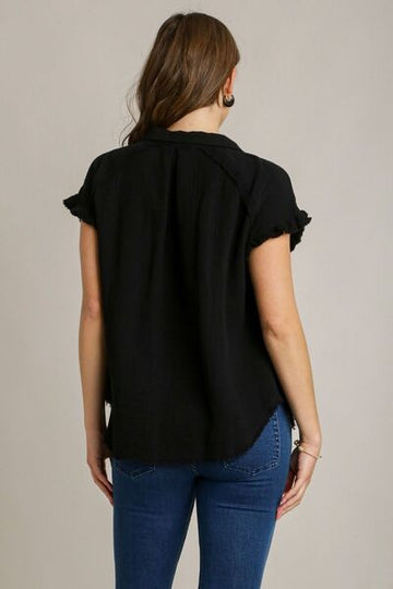 Chemise Umgee à manches courtes et ourlet effiloché, grande taille