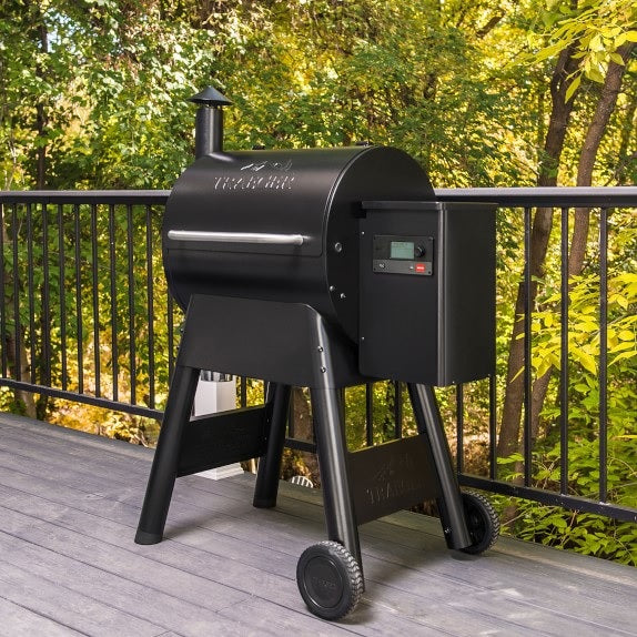 Traeger Black Pro 780 WiFi-Enabled Pellet Grill - Image 4