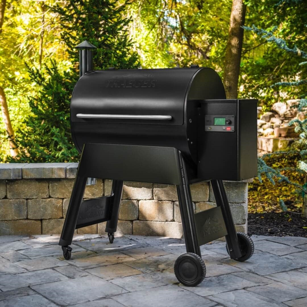 Traeger Black Pro 780 WiFi-Enabled Pellet Grill - Image 3