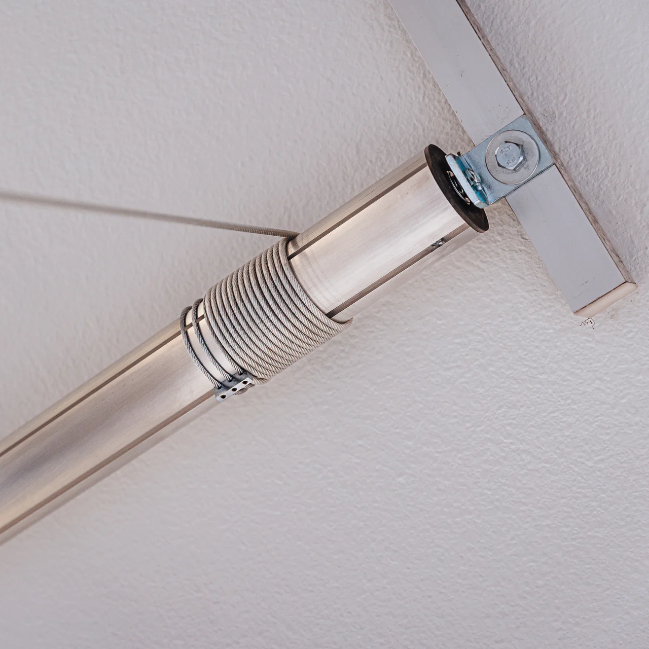 Remote Controlled Heavy Lift By Auxx Lift Upto 600 Lbs Lifting Capacity - Image 6