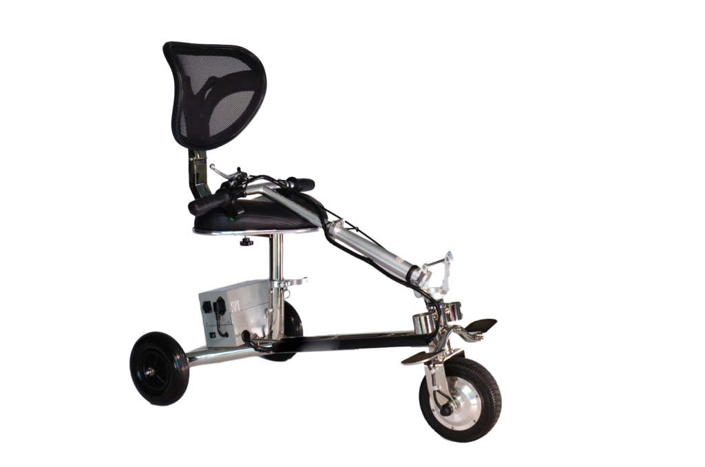 SmartScoot Lightweight Three Wheel Folding Mobility Scooter - Image 7